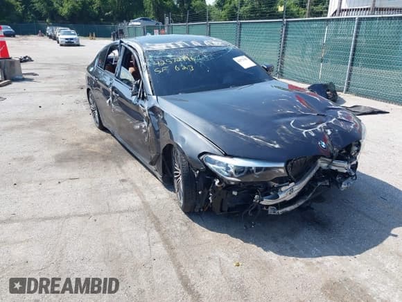 ✅ 2020 BMW 5 Series 540i xDrive • VIN: WBAJS3C04LCD69099 • Lot: 42572196. Wystawiony na IAAI z przebiegiem 43 347 mil. Bezpłatny archiwum sprzedaży aukcyjnych z USA i szczegółowy raport historii pojazdu na DreamBid. Zdjęcie 1.