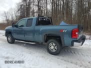 ✅ 2007 Chevrolet Silverado 2500HD 2LT • VIN: 1GCHK29627E589355 • Lot: 43611315. Wystawiony na Copart z przebiegiem 179 485 mil. Bezpłatny archiwum sprzedaży aukcyjnych z USA i szczegółowy raport historii pojazdu na DreamBid. Zdjęcie 2.