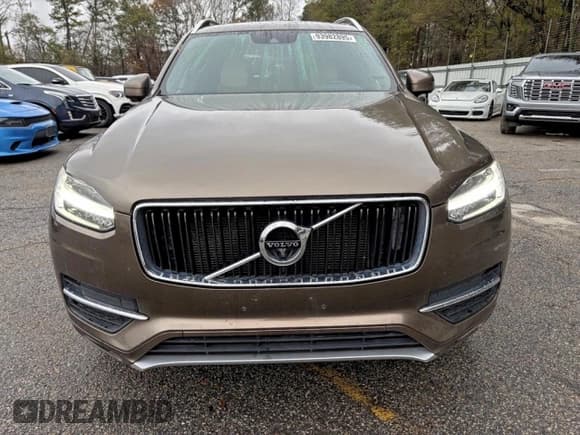 ✅ 2017 Volvo XC90 Momentum • VIN: YV4A22PK1H1177645 • Lot: 93982895. Listed on Copart with 158,425 mi. Free auction sales archive from the USA and detailed vehicle history report at DreamBid. Image 5.