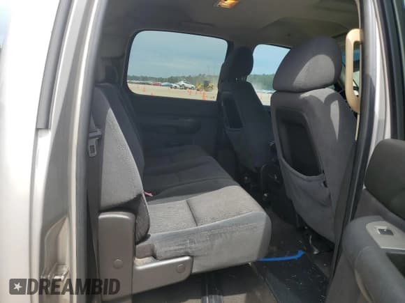 ✅ 2007 Chevrolet Silverado 1500 • VIN: 2GCFC13Y871617069 • Lot: 59889395. Listed on Copart with 203,092 mi. Free auction sales archive from the USA and detailed vehicle history report at DreamBid. Image 10.