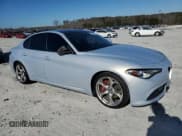 ✅ 2021 Alfa Romeo Giulia Ti Sport • VIN: ZARFAMBN1M7649879 • Lot: 46596065. Wystawiony na Copart z przebiegiem 13 808 mil. Bezpłatny archiwum sprzedaży aukcyjnych z USA i szczegółowy raport historii pojazdu na DreamBid. Zdjęcie 4.