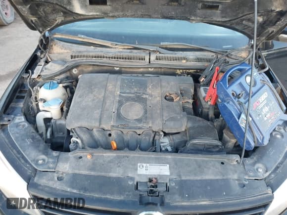 ✅ 2012 Volkswagen Jetta SE • VIN: 3VWDP7AJ9CM319747 • Лот: 43922195. Опубликован ранее на IAAI с пробегом 235 382 миль. Бесплатный доступ к архиву аукционных продаж из США и подробный отчёт об истории автомобиля на DreamBid. Изображение 10.