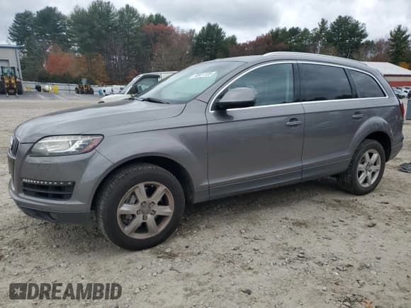 ✅ 2012 Audi Q7 Premium Plus • VIN: WA1LGAFE6CD008628 • Lot: 92617725. Wystawiony na Copart z przebiegiem 141 060 mil. Bezpłatny archiwum sprzedaży aukcyjnych z USA i szczegółowy raport historii pojazdu na DreamBid. Zdjęcie 1.