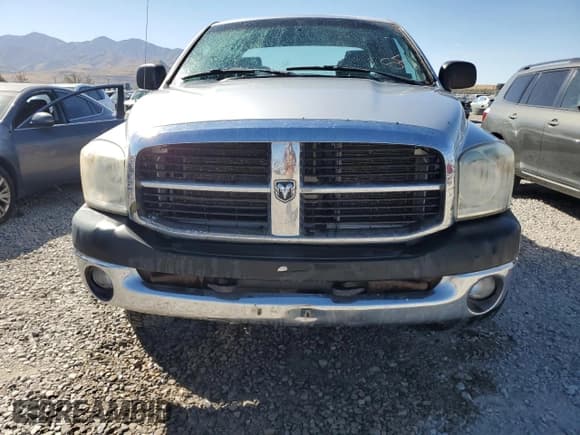 ✅ 2007 Dodge 1500 SLT • VIN: 1D7HU18237S177715 • Лот: 73249824. Опубликован ранее на Copart с пробегом 252 784 миль. Бесплатный доступ к архиву аукционных продаж из США и подробный отчёт об истории автомобиля на DreamBid. Изображение 5.