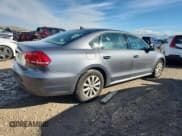 ✅ 2013 Volkswagen Passat S • VIN: 1VWAH7A39DC143352 • Lot: 87052135. Wystawiony na Copart z przebiegiem 119 667 mil. Bezpłatny archiwum sprzedaży aukcyjnych z USA i szczegółowy raport historii pojazdu na DreamBid. Zdjęcie 3.