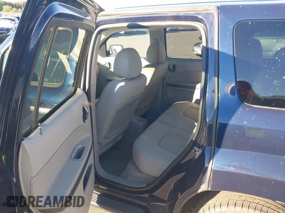 ✅ 2007 Chevrolet HHR LT • VIN: 3GNDA23D77S562920 • Lot: 43443202. Listed on IAAI with 139,466 mi. Free auction sales archive from the USA and detailed vehicle history report at DreamBid. Image 8.