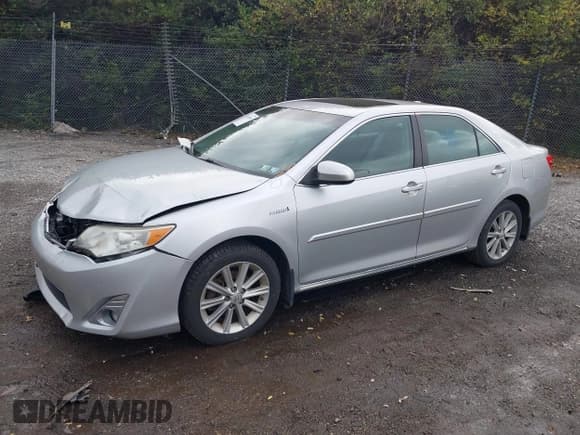 ✅ 2014 Toyota Camry LE • VIN: 4T1BD1FK2EU127789 • Лот: 43658894. Опубликован ранее на IAAI с пробегом 251 519 миль. Бесплатный доступ к архиву аукционных продаж из США и подробный отчёт об истории автомобиля на DreamBid. Изображение 18.
