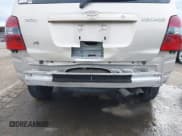 ✅ 2007 Toyota Highlander • VIN: JTEGP21A070127169 • Lot: 41783072. Wystawiony na IAAI z przebiegiem 114 999 mil. Bezpłatny archiwum sprzedaży aukcyjnych z USA i szczegółowy raport historii pojazdu na DreamBid. Zdjęcie 6.