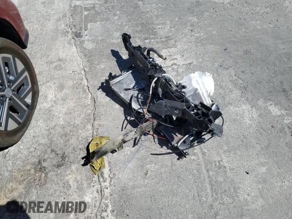 ✅ 2023 Hyundai Kona SE • VIN: KM8K23AG2PU184971 • Лот: 65582404. Опубликован ранее на Copart с пробегом 34 501 миль. Бесплатный доступ к архиву аукционных продаж из США и подробный отчёт об истории автомобиля на DreamBid. Изображение 13.