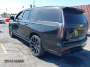 ✅ 2023 Cadillac Escalade ESV 4WD Sport Platinum • VIN: 1GYS4RKLXPR562495 • Лот: 43237943. Опубликован ранее на IAAI с пробегом 15 482 миль. Бесплатный доступ к архиву аукционных продаж из США и подробный отчёт об истории автомобиля на DreamBid. Изображение 3.