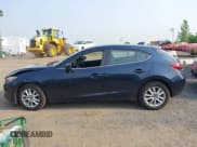 ✅ 2015 Mazda 3 i Grand Touring • VIN: JM1BM1M74F1241864 • Lot: 42447035. Wystawiony na IAAI z przebiegiem 73 825 mil. Bezpłatny archiwum sprzedaży aukcyjnych z USA i szczegółowy raport historii pojazdu na DreamBid. Zdjęcie 14.