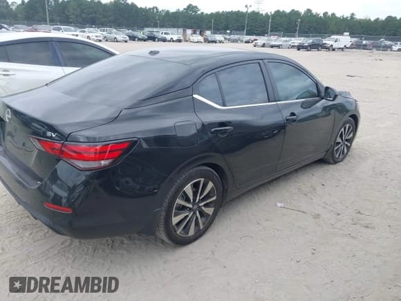 ✅ 2024 Nissan Sentra SV • VIN: 3N1AB8CV4RY244017 • Lot: 43302622. Listed on IAAI with 49,573 mi. Free auction sales archive from the USA and detailed vehicle history report at DreamBid. Image 4.