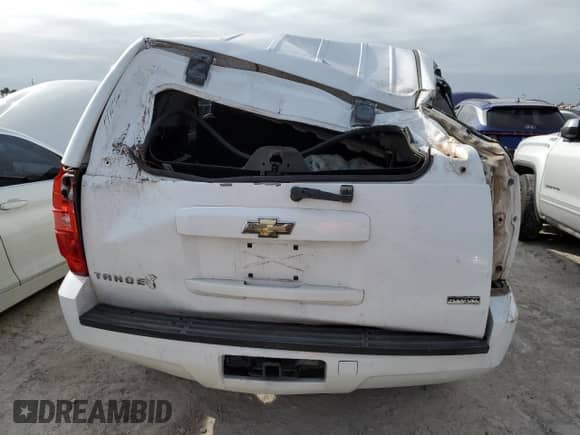 2011 Chevrolet Tahoe Commercial with VIN 1GNSK4E05BR228410, listed as a Copart auction lot 76700774 with Not provided miles and Salvage title. Bid and sale history available at DreamBid. Image 6.