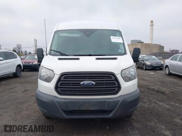 ✅ 2017 Ford Transit • VIN: 1FTYR2CG0HKB43009 • Лот: 43767088. Опубликован ранее на IAAI с пробегом 163 940 миль. Бесплатный доступ к архиву аукционных продаж из США и подробный отчёт об истории автомобиля на DreamBid. Изображение 12.