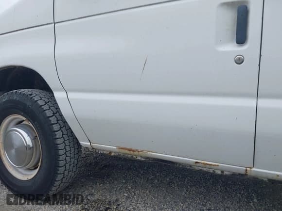 ✅ 2001 Ford Econoline Cargo Commercial • VIN: 1FTSE34L21HB34754 • Lot: 42168518. Listed on IAAI with 186,116 mi. Free auction sales archive from the USA and detailed vehicle history report at DreamBid. Image 13.