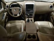 ✅ 2007 Mercury Mountaineer • VIN: 4M2EU47E27UJ17370 • Лот: 85285265. Опубликован ранее на Copart с пробегом Не указан. Бесплатный доступ к архиву аукционных продаж из США и подробный отчёт об истории автомобиля на DreamBid. Изображение 8.