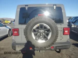 ✅ 2020 Jeep Wrangler Unlimited Rubicon • VIN: 1C4HJXFN2LW310731 • Лот: 90439125. Опубликован ранее на Copart с пробегом 72 817 миль. Бесплатный доступ к архиву аукционных продаж из США и подробный отчёт об истории автомобиля на DreamBid. Изображение 6.