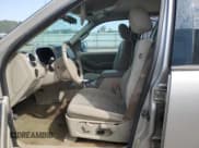 ✅ 2007 Ford Explorer XLT • VIN: 1FMEU63E87UB25198 • Lot: 71803585. Listed on Copart with 121,484 mi. Free auction sales archive from the USA and detailed vehicle history report at DreamBid. Image 7.