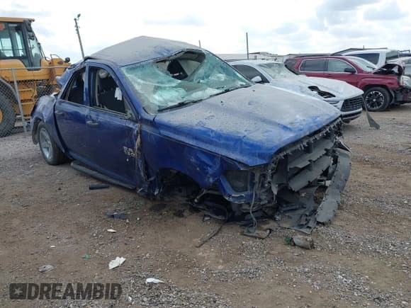 ✅ 2015 Ram 1500 Express • VIN: 1C6RR6KT8FS553779 • Lot: 40710613. Wystawiony na IAAI z przebiegiem 155 663 mil. Bezpłatny archiwum sprzedaży aukcyjnych z USA i szczegółowy raport historii pojazdu na DreamBid. Zdjęcie 1.