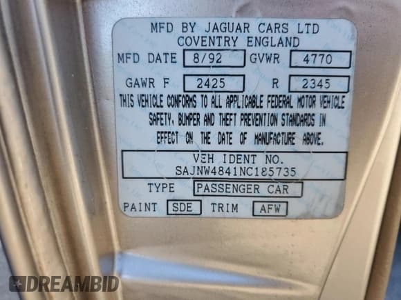 ✅ 1992 Jaguar XJS • VIN: SAJNW4841NC185735 • Лот: 81321374. Опубликован ранее на Copart с пробегом 13 920 миль. Бесплатный доступ к архиву аукционных продаж из США и подробный отчёт об истории автомобиля на DreamBid. Изображение 12.