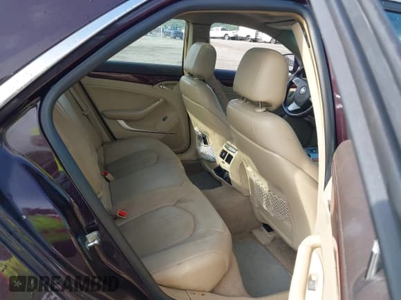 ✅ 2009 Cadillac CTS AWD • VIN: 1G6DT57V090151198 • Lot: 42871351. Listed on IAAI with 142,671 mi. Free auction sales archive from the USA and detailed vehicle history report at DreamBid. Image 8.