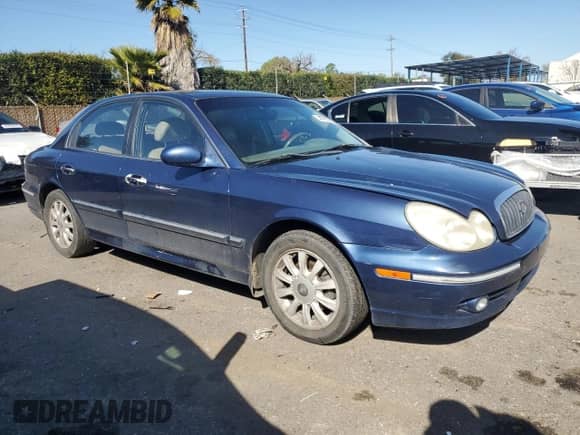 2004 Hyundai Sonata GLS z VIN KMHWF35HX4A019062, wystawiony jako Copart lot #49721485 z przebiegiem 234 570 mil mil oraz Szkoda całkowita • Salvage title. Historia ofert i sprzedaży dostępna na DreamBid. Obrazek 4.