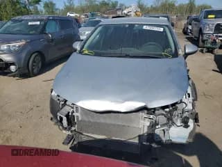 ✅ 2017 Chevrolet Cruze LS • VIN: 1G1BC5SM7H7225721 • Lot: 47560753. Listed on Copart with 77,265 mi. Free auction sales archive from the USA and detailed vehicle history report at DreamBid. Image 5.