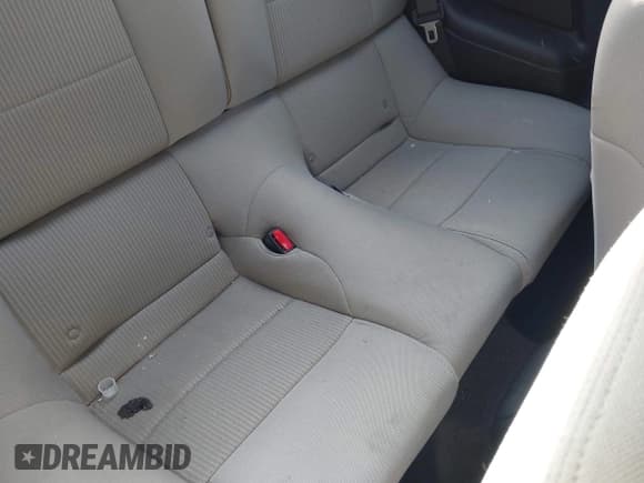 ✅ 2014 Ford Mustang V6 • VIN: 1ZVBP8AM7E5311338 • Лот: 43569551. Опубликован ранее на IAAI с пробегом 156 116 миль. Бесплатный доступ к архиву аукционных продаж из США и подробный отчёт об истории автомобиля на DreamBid. Изображение 8.