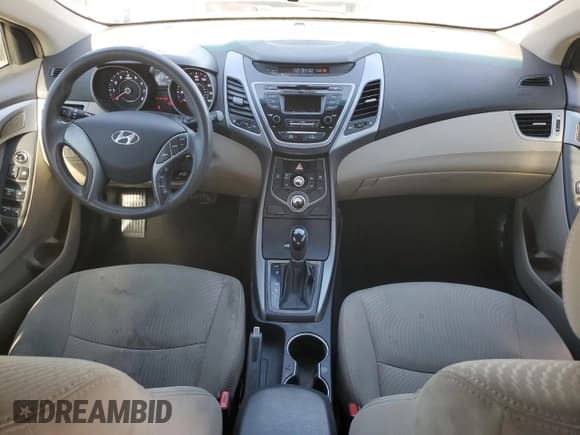 ✅ 2015 Hyundai Elantra SE • VIN: 5NPDH4AE8FH590214 • Лот: 90512605. Опубликован ранее на Copart с пробегом 130 282 миль. Бесплатный доступ к архиву аукционных продаж из США и подробный отчёт об истории автомобиля на DreamBid. Изображение 8.