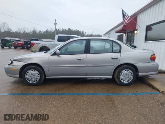 1998 Chevrolet Malibu z VIN 1G1ND52M0W6202102, wystawiony jako IAAI lot #41416675 z przebiegiem 67 508 mil mil oraz . Historia ofert i sprzedaży dostępna na DreamBid. Obrazek 14.