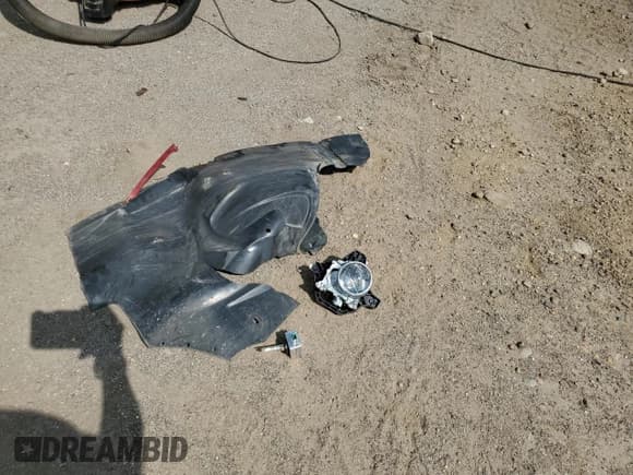 ✅ 2011 Ford Flex Limited • VIN: 2FMHK6DC2BBD06926 • Lot: 80059895. Listed on Copart with 200,436 mi. Free auction sales archive from the USA and detailed vehicle history report at DreamBid. Image 13.