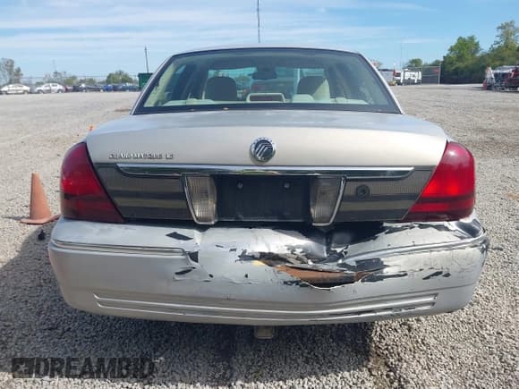 ✅ 2006 Mercury Grand Marquis LS Premium • VIN: 2MEHM75V06X631649 • Лот: 43398595. Опубликован ранее на IAAI с пробегом 93 940 миль. Бесплатный доступ к архиву аукционных продаж из США и подробный отчёт об истории автомобиля на DreamBid. Изображение 16.