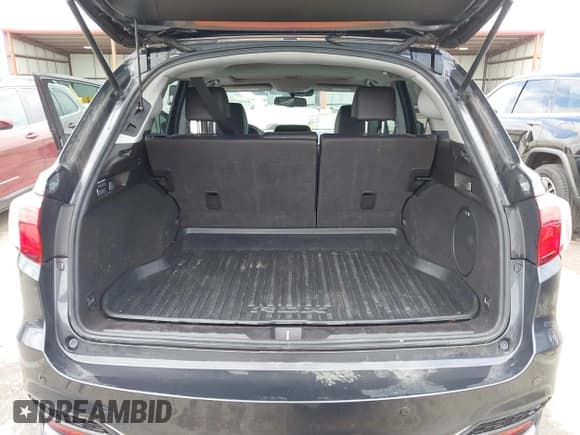 ✅ 2016 Acura RDX Advance • VIN: 5J8TB4H76GL011224 • Лот: 42063050. Опубликован ранее на IAAI с пробегом 81 417 миль. Бесплатный доступ к архиву аукционных продаж из США и подробный отчёт об истории автомобиля на DreamBid. Изображение 17.