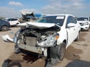 ✅ 2018 Nissan Versa SV • VIN: 3N1CN7AP0JL886203 • Lot: 43405040. Wystawiony na IAAI z przebiegiem 102 377 mil. Bezpłatny archiwum sprzedaży aukcyjnych z USA i szczegółowy raport historii pojazdu na DreamBid. Zdjęcie 2.