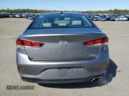 ✅ 2018 Hyundai Sonata Limited • VIN: 5NPE34AF6JH713691 • Lot: 46087743. Listed on Copart with 40,748 mi. Free auction sales archive from the USA and detailed vehicle history report at DreamBid. Image 6.