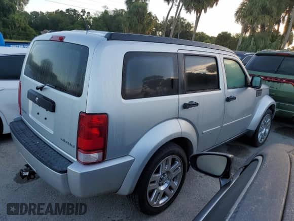 2011 Dodge Nitro Heat с VIN 1D4PT4GK7BW605222, выставлен на аукционе Copart как лот 74333324 с пробегом 86 085 миль миль и Списание • Salvage title. История ставок и продаж доступна на DreamBid. Изображение 3.