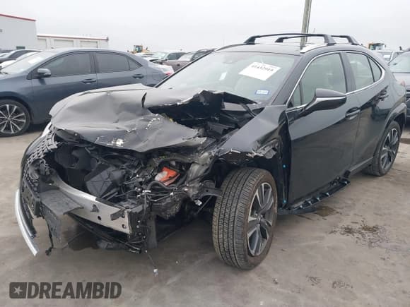 ✅ 2023 Lexus UX 250h Premium • VIN: JTHP6JBH5P2153167 • Lot: 41432919. Wystawiony na IAAI z przebiegiem 20 608 mil. Bezpłatny archiwum sprzedaży aukcyjnych z USA i szczegółowy raport historii pojazdu na DreamBid. Zdjęcie 2.