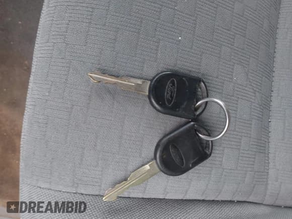 ✅ 2004 Ford Freestar S • VIN: 2FMZA50614BA19517 • Lot: 41264090. Wystawiony na IAAI z przebiegiem 162 760 mil. Bezpłatny archiwum sprzedaży aukcyjnych z USA i szczegółowy raport historii pojazdu na DreamBid. Zdjęcie 11.