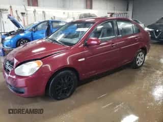 2007 Hyundai Accent GLS z VIN KMHCN46C07U117177, wystawiony jako Copart lot #80696604 z przebiegiem 161 962 mil mil oraz Szkoda całkowita • Salvage title. Historia ofert i sprzedaży dostępna na DreamBid. Obrazek 1.