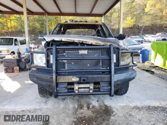 2008 Dodge 3500 SXT z VIN 3D7MX39A38G112217, wystawiony jako Copart lot #79241344 z przebiegiem Nie podano mil oraz Szkoda całkowita • Salvage title. Historia ofert i sprzedaży dostępna na DreamBid. Obrazek 5.