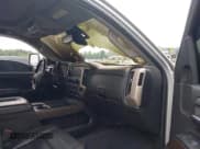 ✅ 2017 GMC Sierra 2500HD Denali • VIN: 1GT12UEY0HF222650 • Лот: 42445831. Опубликован ранее на IAAI с пробегом Не указан. Бесплатный доступ к архиву аукционных продаж из США и подробный отчёт об истории автомобиля на DreamBid. Изображение 5.