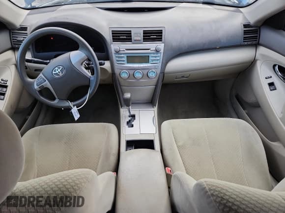 ✅ 2007 Toyota Camry LE • VIN: 4T1BE46K77U120466 • Lot: 86509455. Wystawiony na Copart z przebiegiem 157 699 mil. Bezpłatny archiwum sprzedaży aukcyjnych z USA i szczegółowy raport historii pojazdu na DreamBid. Zdjęcie 8.