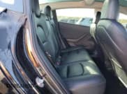 ✅ 2020 Tesla Model 3 Long Range • VIN: 5YJ3E1EB7LF741489 • Lot: 54763075. Wystawiony na Copart z przebiegiem 45 366 mil. Bezpłatny archiwum sprzedaży aukcyjnych z USA i szczegółowy raport historii pojazdu na DreamBid. Zdjęcie 10.