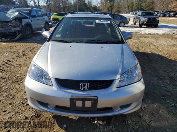 ✅ 2004 Honda Civic EX • VIN: 1HGEM22984L014039 • Lot: 89046075. Wystawiony na Copart z przebiegiem 155 674 mil. Bezpłatny archiwum sprzedaży aukcyjnych z USA i szczegółowy raport historii pojazdu na DreamBid. Zdjęcie 5.
