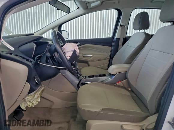 ✅ 2015 Ford C-Max SE • VIN: 1FADP5AU2FL118432 • Лот: 92762325. Опубликован ранее на Copart с пробегом 55 641 миль. Бесплатный доступ к архиву аукционных продаж из США и подробный отчёт об истории автомобиля на DreamBid. Изображение 7.