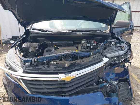 ✅ 2022 Chevrolet Equinox LS • VIN: 3GNAXHEV7NS231682 • Lot: 43210641. Wystawiony na IAAI z przebiegiem 28 656 mil. Bezpłatny archiwum sprzedaży aukcyjnych z USA i szczegółowy raport historii pojazdu na DreamBid. Zdjęcie 10.