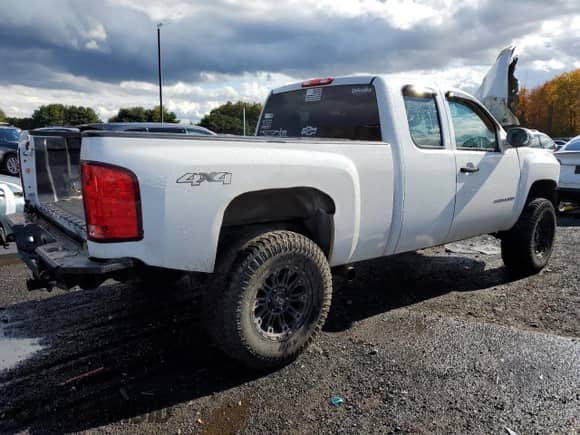 ✅ 2013 Chevrolet Silverado 1500 Work Truck • VIN: 1GCRKPEA7DZ332482 • Лот: 87098705. Опубликован ранее на Copart с пробегом 152 399 миль. Бесплатный доступ к архиву аукционных продаж из США и подробный отчёт об истории автомобиля на DreamBid. Изображение 3.