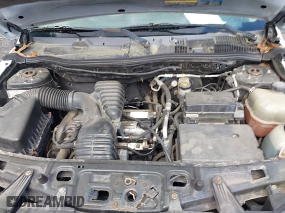 ✅ 2006 Saturn VUE • VIN: 5GZCZ33D96S840700 • Lot: 42342392. Wystawiony na IAAI z przebiegiem 107 429 mil. Bezpłatny archiwum sprzedaży aukcyjnych z USA i szczegółowy raport historii pojazdu na DreamBid. Zdjęcie 10.