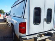 ✅ 2011 Chevrolet Silverado 2500HD Work Truck • VIN: 1GC2KVCG6BZ332676 • Lot: 43212579. Wystawiony na IAAI z przebiegiem 255 754 mil. Bezpłatny archiwum sprzedaży aukcyjnych z USA i szczegółowy raport historii pojazdu na DreamBid. Zdjęcie 3.