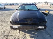 ✅ 1995 Ford Mustang • VIN: 1FALP45T3SF102532 • Lot: 82353865. Wystawiony na Copart z przebiegiem 141 899 mil. Bezpłatny archiwum sprzedaży aukcyjnych z USA i szczegółowy raport historii pojazdu na DreamBid. Zdjęcie 5.